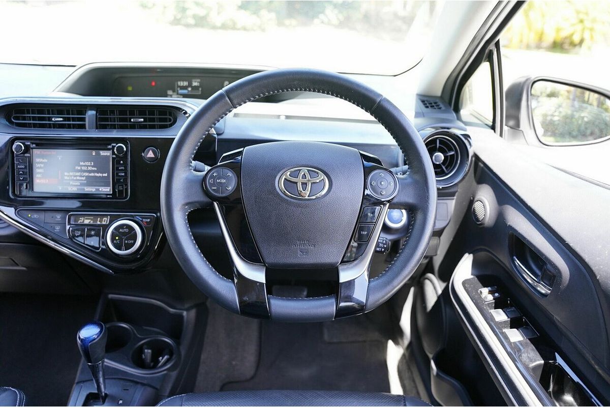 2018 Toyota Prius C i-Tech NHP10R