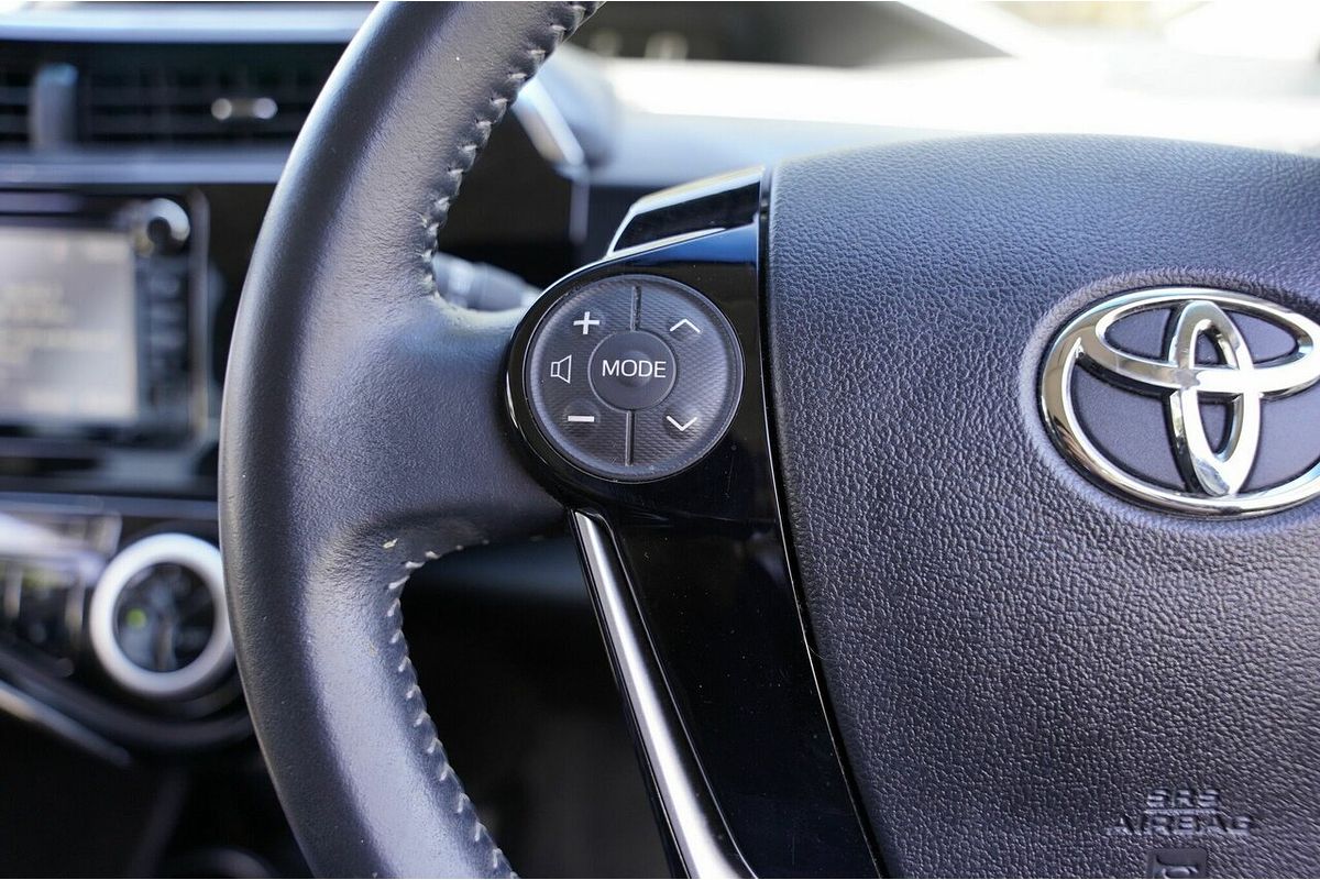 2018 Toyota Prius C i-Tech NHP10R