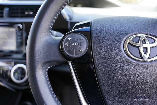 2018 Toyota Prius C i-Tech NHP10R