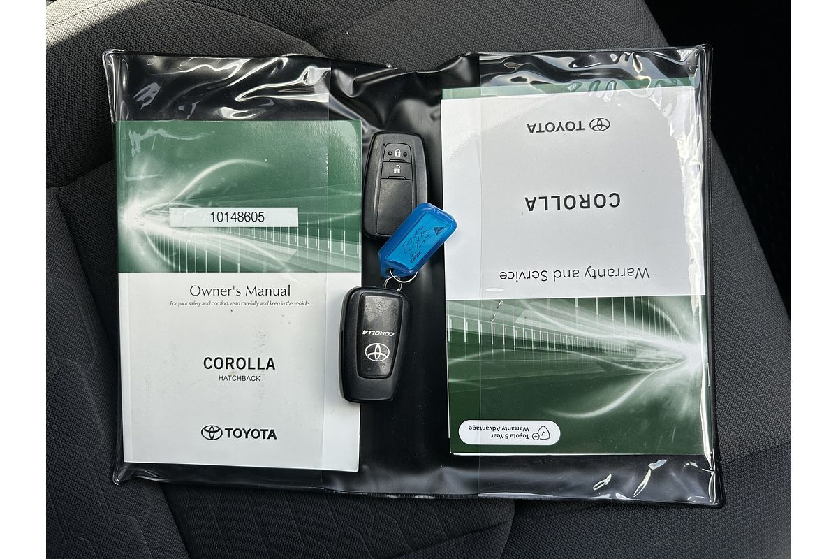 2021 Toyota Corolla SX MZEA12R