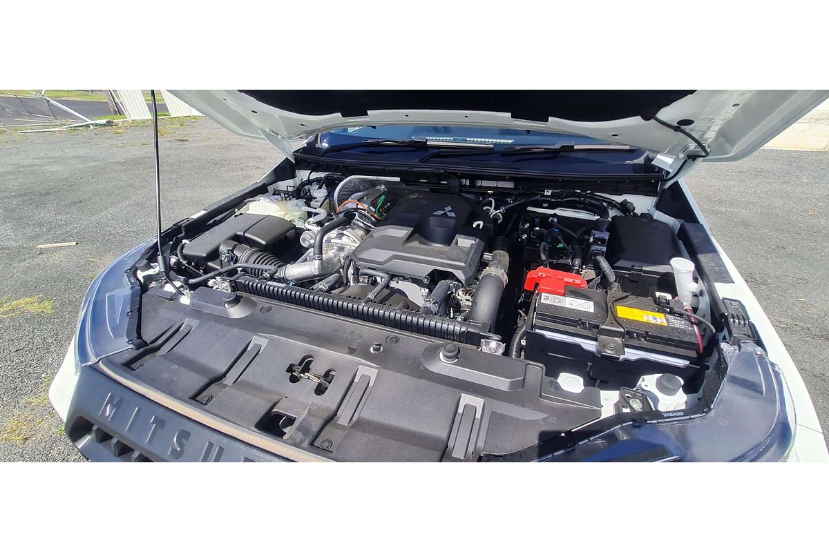 2024 Mitsubishi Triton GLX MV 4X4