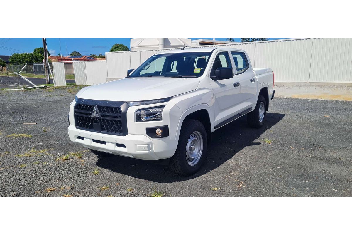 2024 Mitsubishi Triton GLX MV 4X4