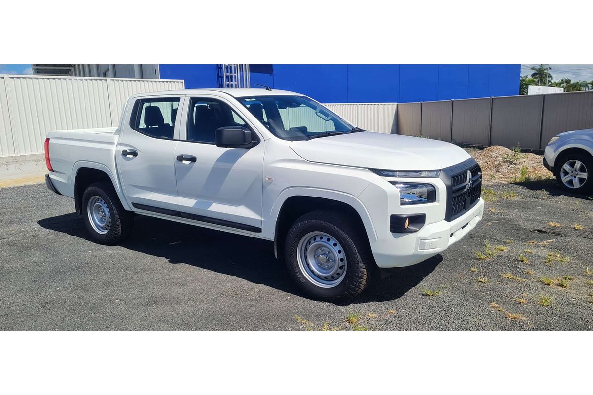 2024 Mitsubishi Triton GLX MV 4X4