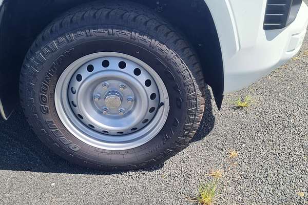 2024 Mitsubishi Triton GLX MV 4X4
