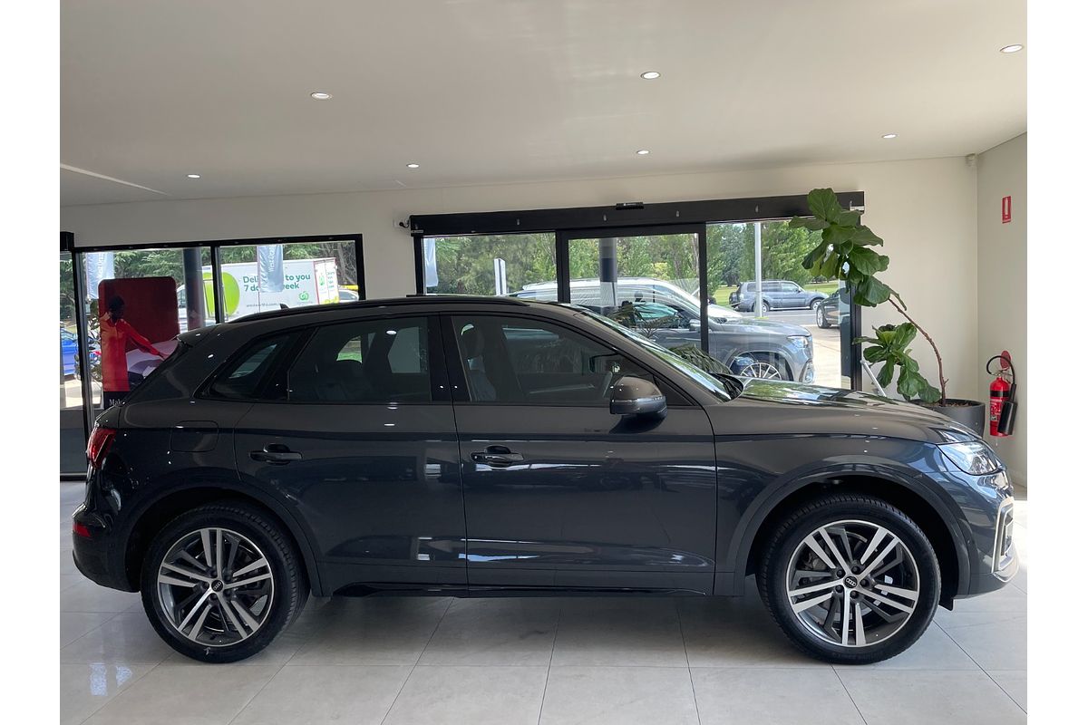 2022 Audi Q5 45 TFSI sport FY