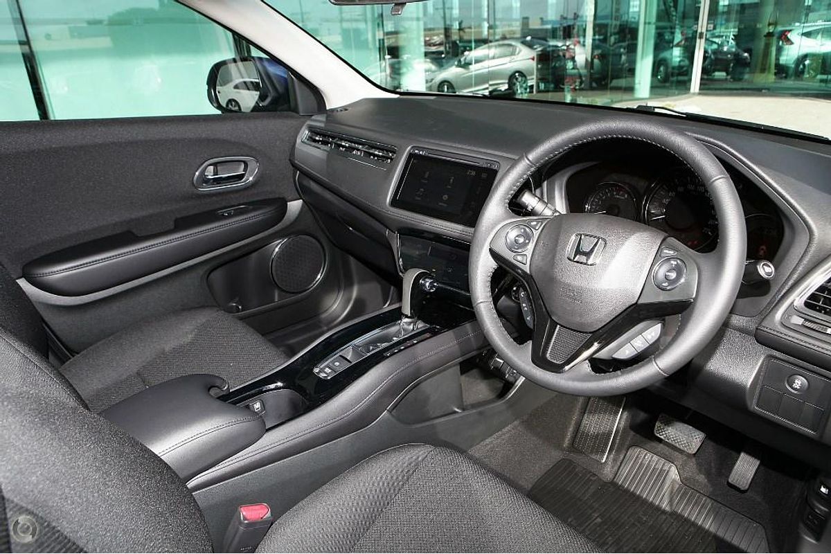 2015 Honda HR-V VTi-S