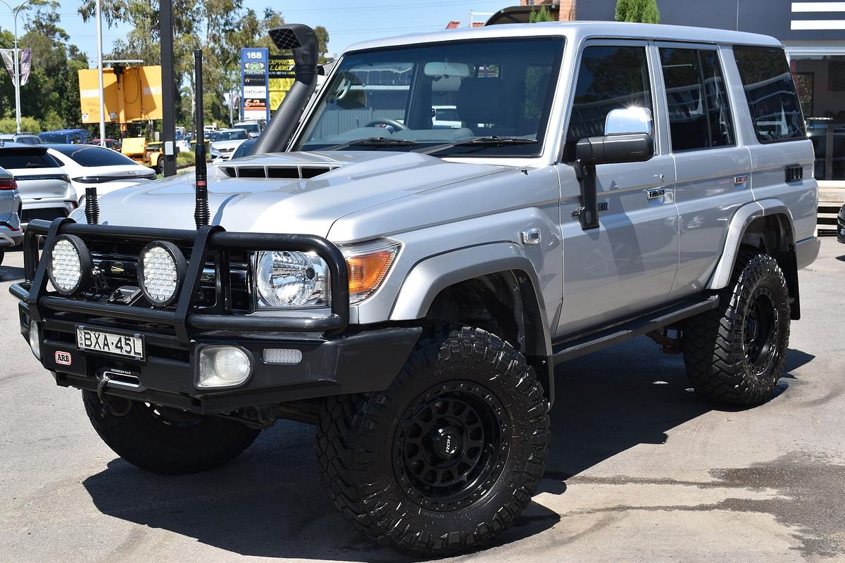 2018 Toyota Landcruiser GXL VDJ76R
