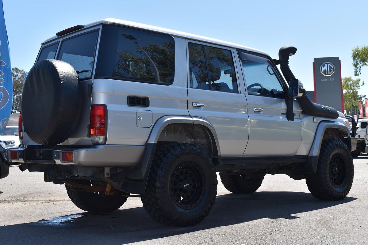 2018 Toyota Landcruiser GXL VDJ76R
