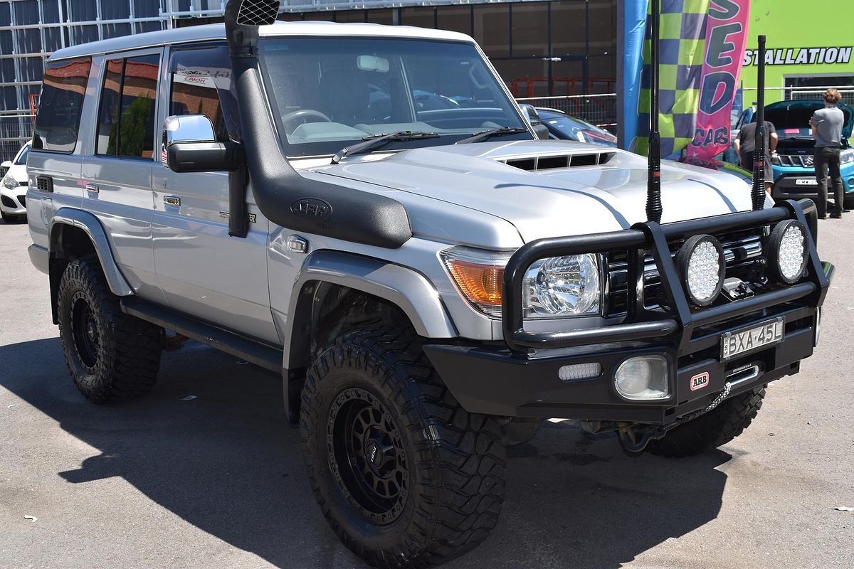 2018 Toyota Landcruiser GXL VDJ76R