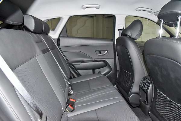 2025 Hyundai Kona Premium SX2.V2