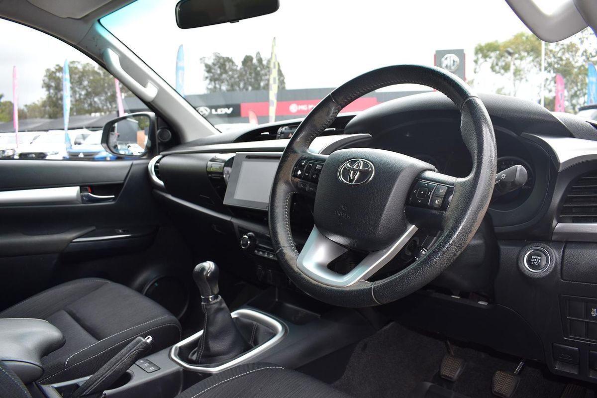 2018 Toyota Hilux SR5 GUN126R 4X4
