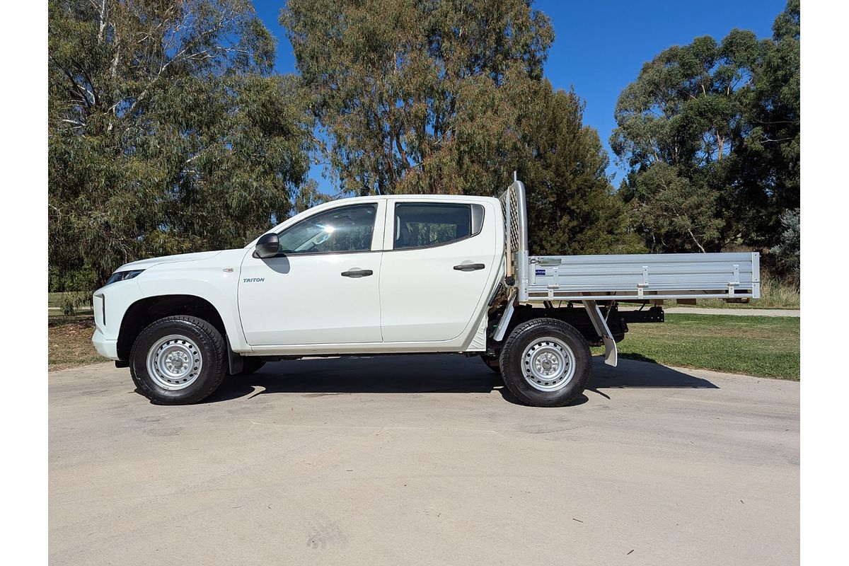 2022 Mitsubishi Triton GLX MR