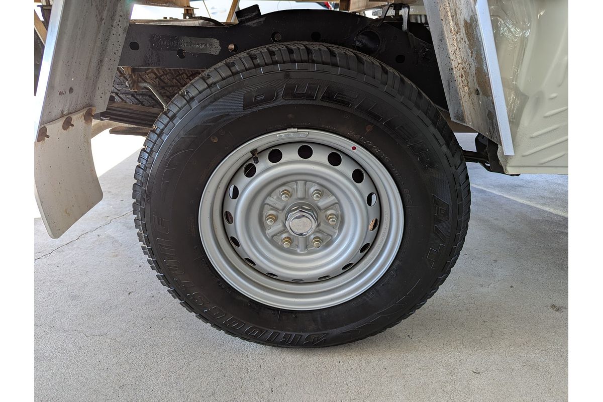 2022 Mitsubishi Triton GLX MR