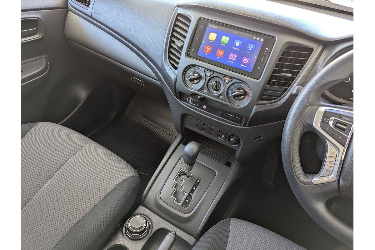 2022 Mitsubishi Triton GLX MR