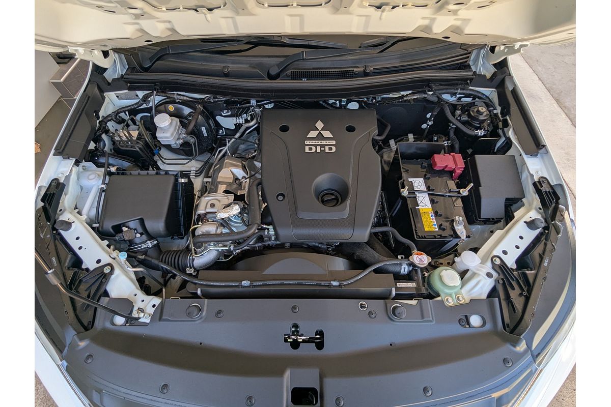 2022 Mitsubishi Triton GLX MR