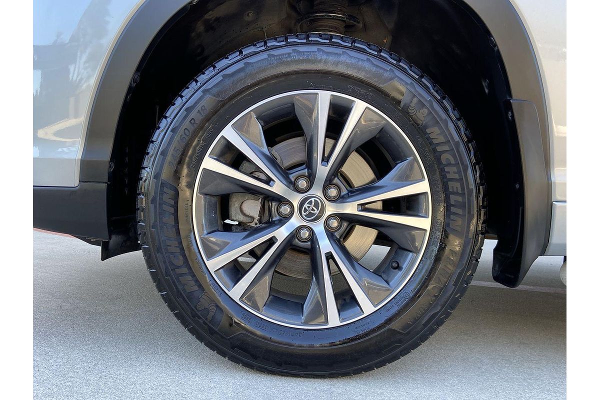 2017 Toyota Kluger GX GSU55R