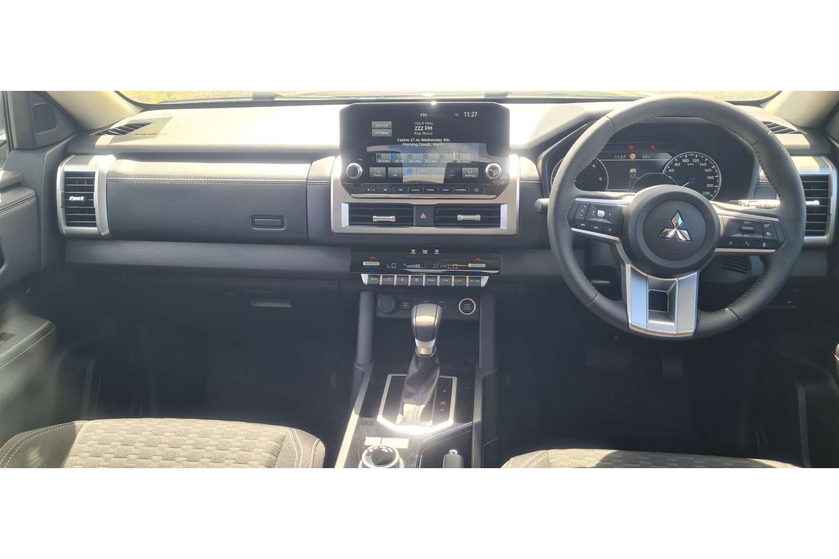 2024 Mitsubishi Triton GLS MV 4X4