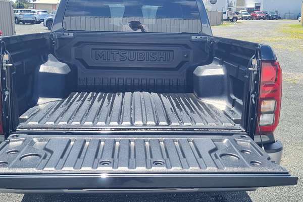 2024 Mitsubishi Triton GLS MV 4X4