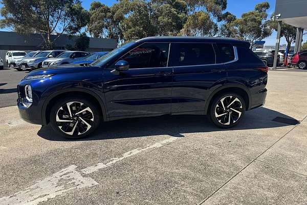 2023 Mitsubishi Outlander Exceed ZM