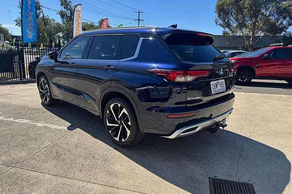 2023 Mitsubishi Outlander Exceed ZM