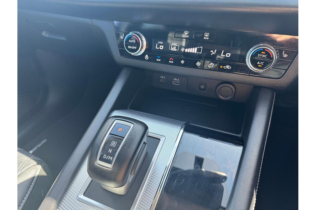 2023 Mitsubishi Outlander Exceed ZM