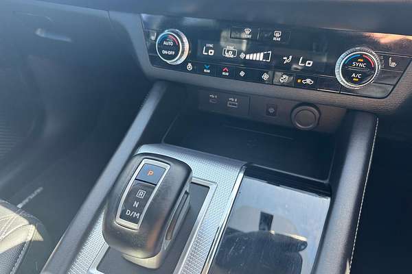 2023 Mitsubishi Outlander Exceed ZM