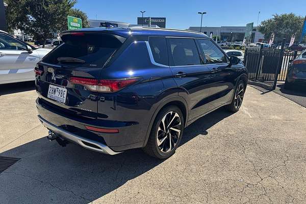 2023 Mitsubishi Outlander Exceed ZM