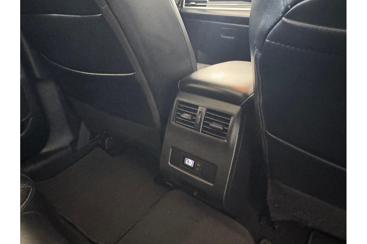 2023 Mitsubishi Outlander Exceed ZM