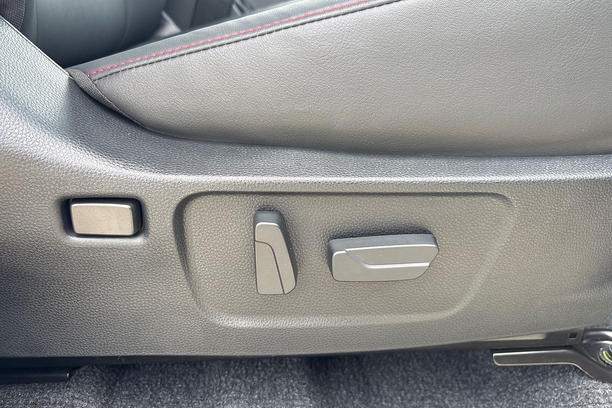 2024 Isuzu D-MAX X-TERRAIN 4X4