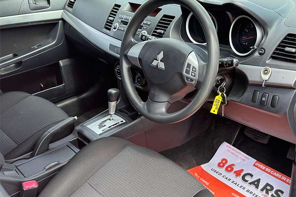 2010 Mitsubishi LANCER ES SPORTBACK CJ MY10