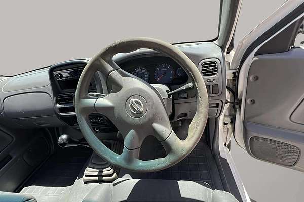 2009 Nissan Navara DX D22 Rear Wheel Drive