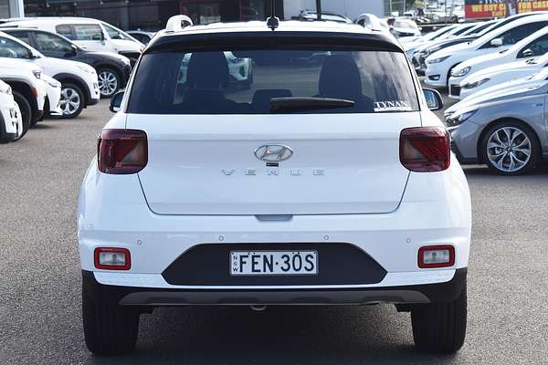 2023 Hyundai Venue Elite QX.V5