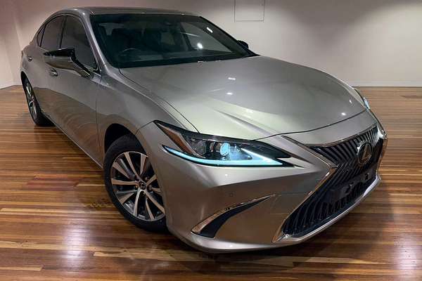 2021 Lexus ES ES300h Luxury AXZH10R