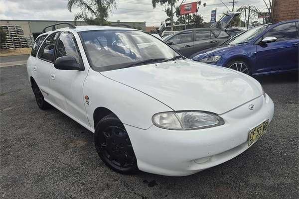 1998 Hyundai LANTRA SE J2