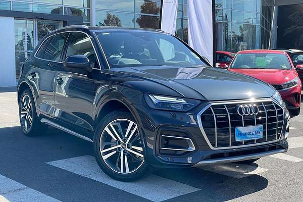 2023 Audi Q5 40 TDI FY