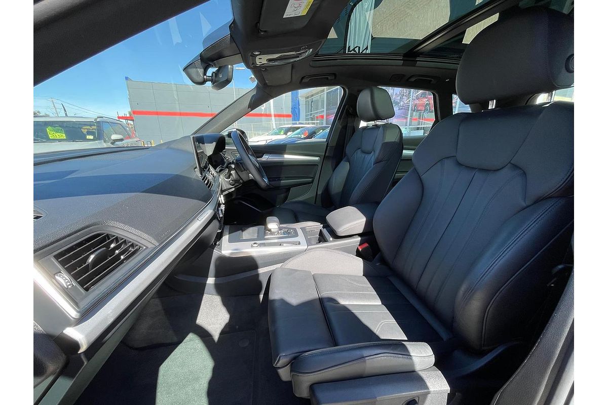 2023 Audi Q5 40 TDI FY