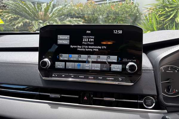 2024 Mitsubishi Outlander LS ZM