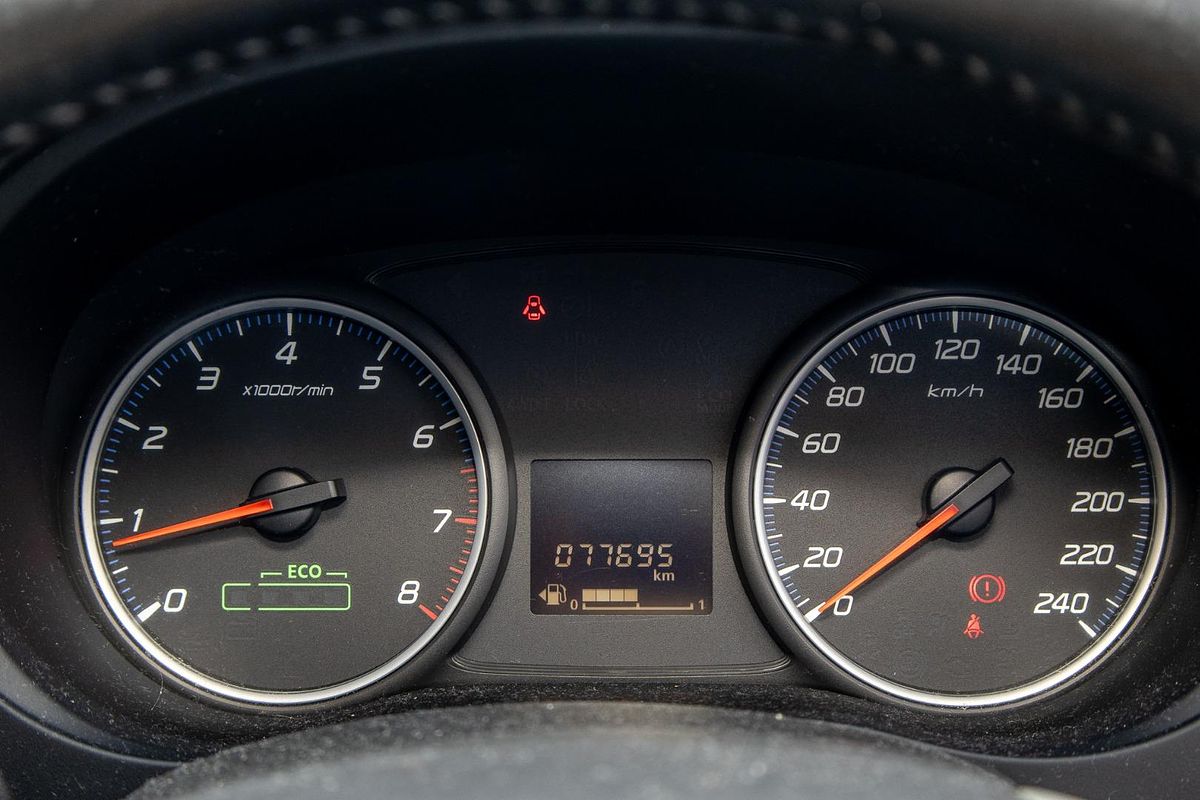 2013 Mitsubishi Outlander ES ZJ