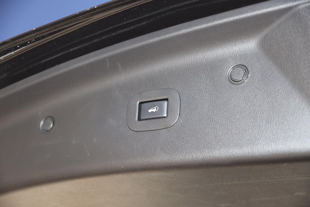 2024 Nissan Patrol Ti-L Y62