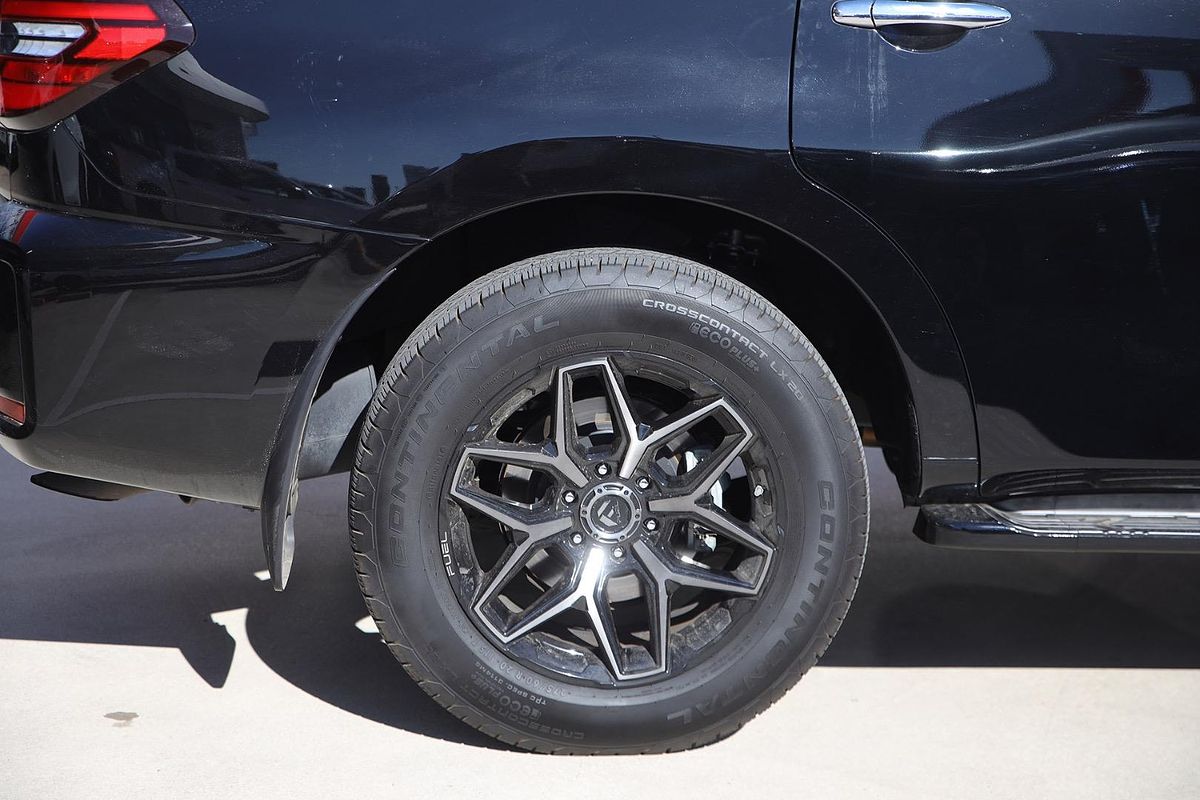 2024 Nissan Patrol Ti-L Y62