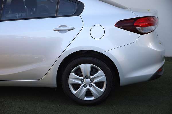 2017 Kia Cerato S YD