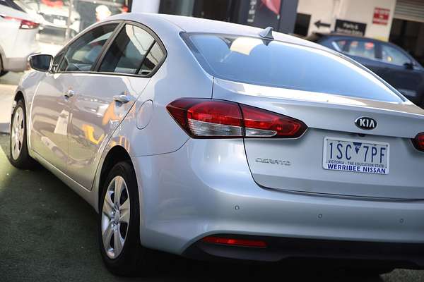 2017 Kia Cerato S YD