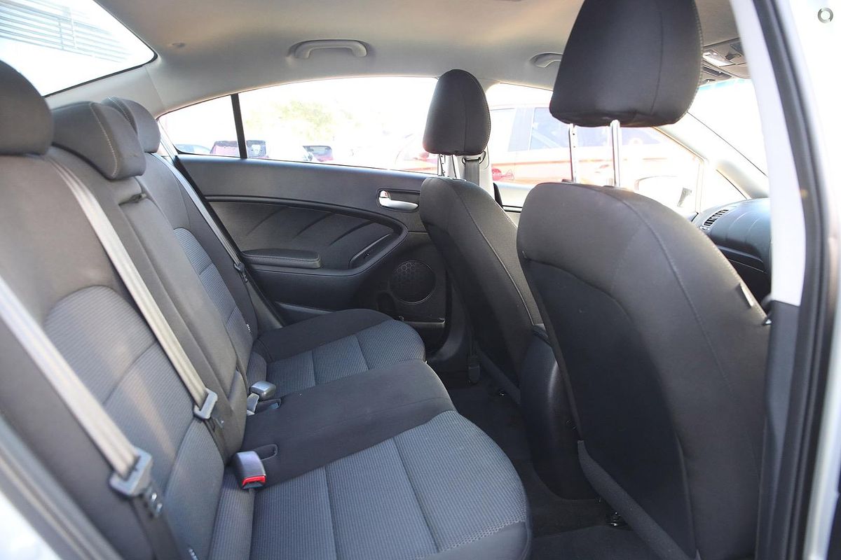 2017 Kia Cerato S YD
