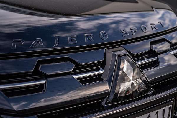 2024 Mitsubishi Pajero Sport GSR QG