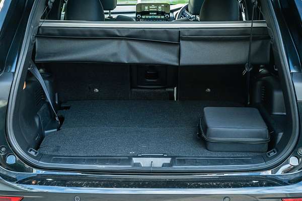 2024 Mitsubishi Outlander PHEV Exceed ZM
