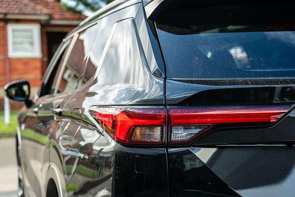 2024 Mitsubishi Outlander PHEV Exceed ZM