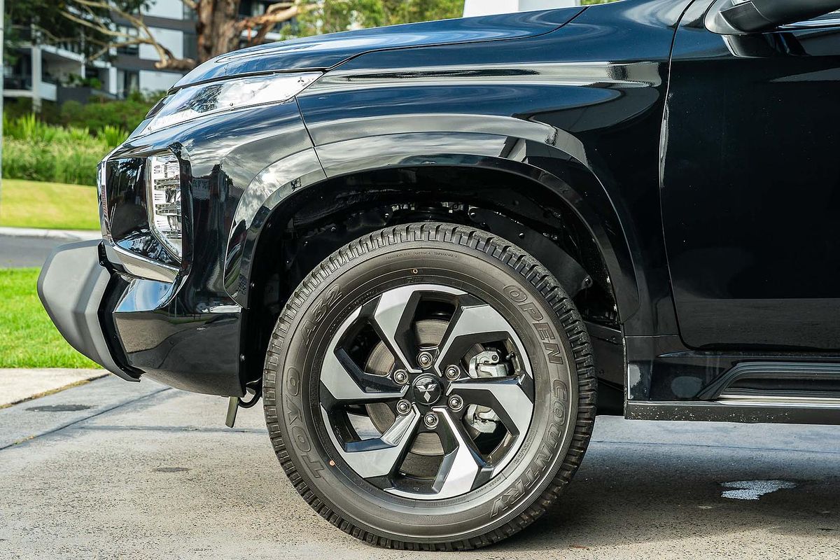 2024 Mitsubishi Pajero Sport GLS QG