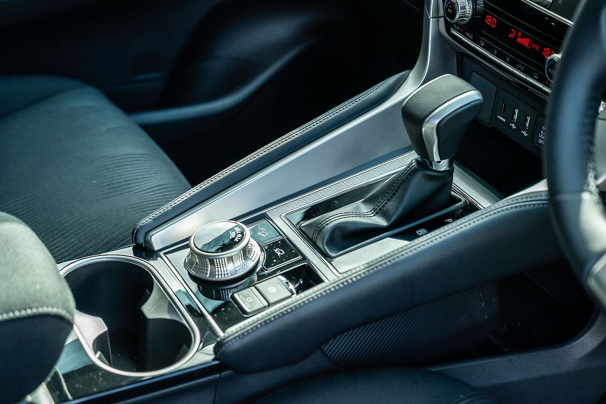 2024 Mitsubishi Pajero Sport GLS QG