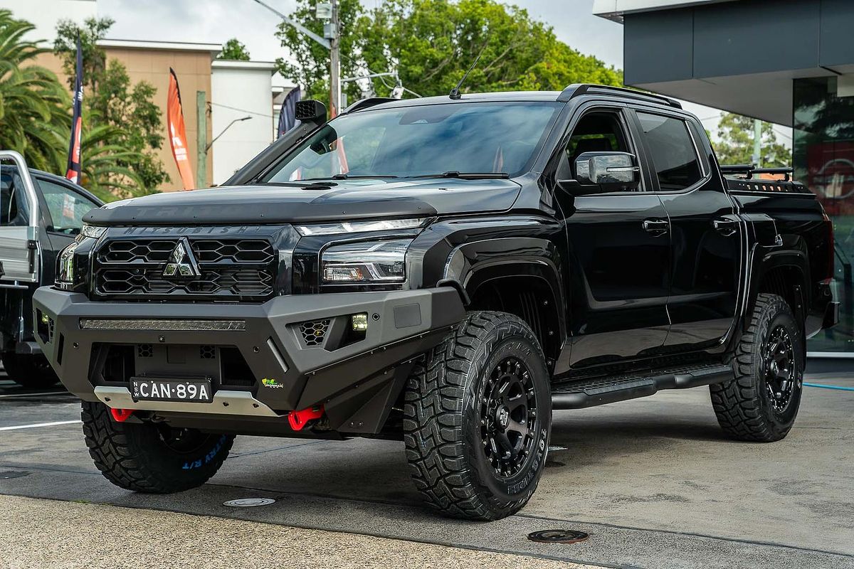 2024 Mitsubishi Triton GSR MV 4X4