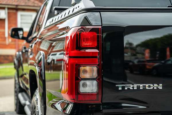 2024 Mitsubishi Triton GSR MV 4X4